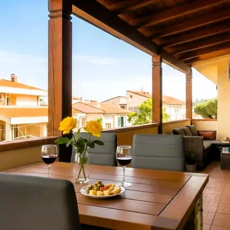 La Terrazza In Centro Апартаменты Доргали